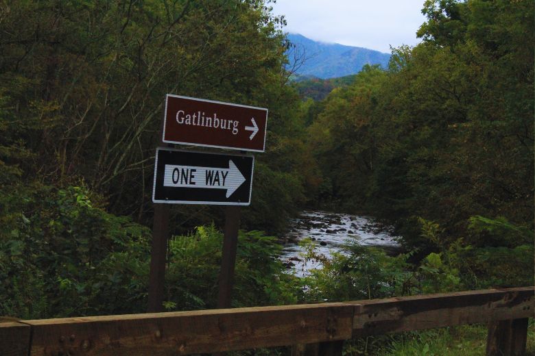 Discovering the Hidden Entrance to Gatlinburg: The Secret Way In